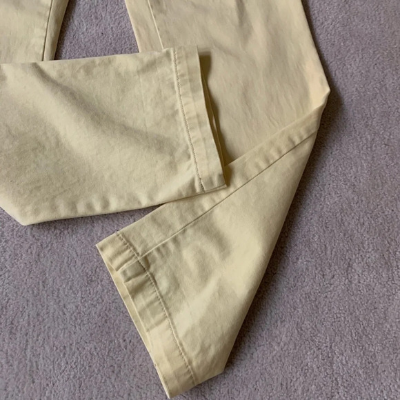 3/$25 Aeropostale Stretch Khaki light yellow, 1/2 - Picture 5 of 16